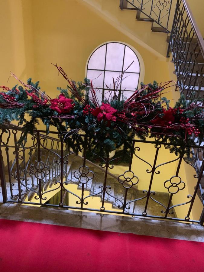 Casa Vacanza "Al Vicolo Delle Colonne" ساليرنو المظهر الخارجي الصورة